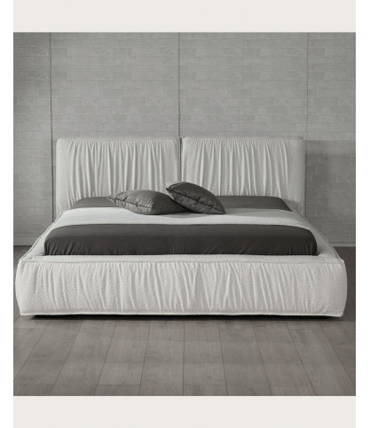 TAROK - Lit double rembourré en tissu bouclé blanc TAROK