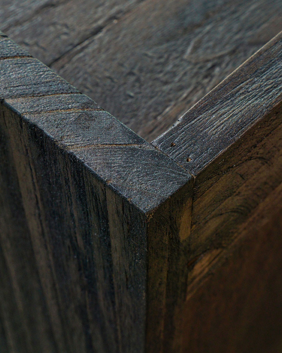 Sanaa- Meuble TV noir porte coulissante en Mindy massif et cannage