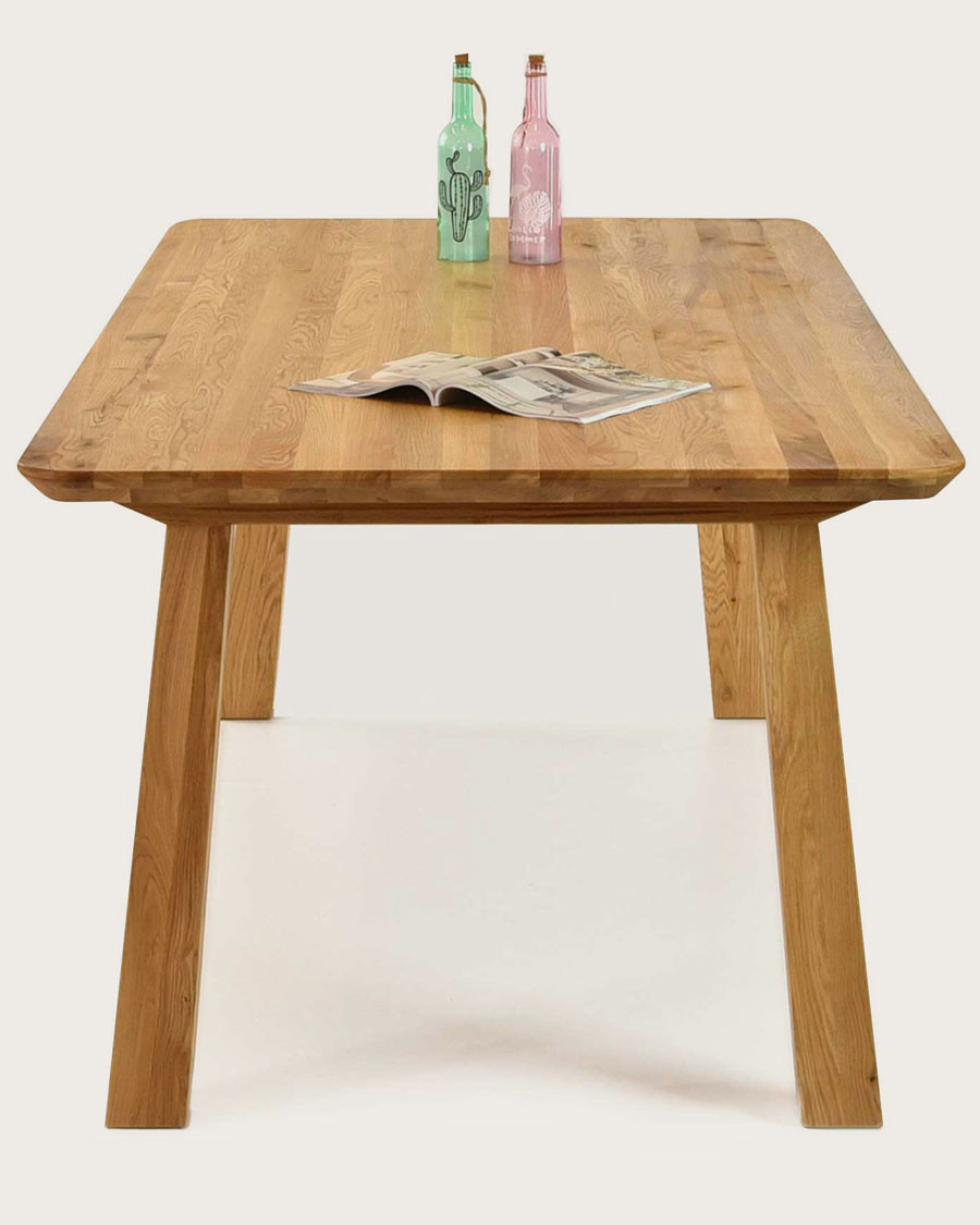 Naty - Table repas scandinave en chêne massif