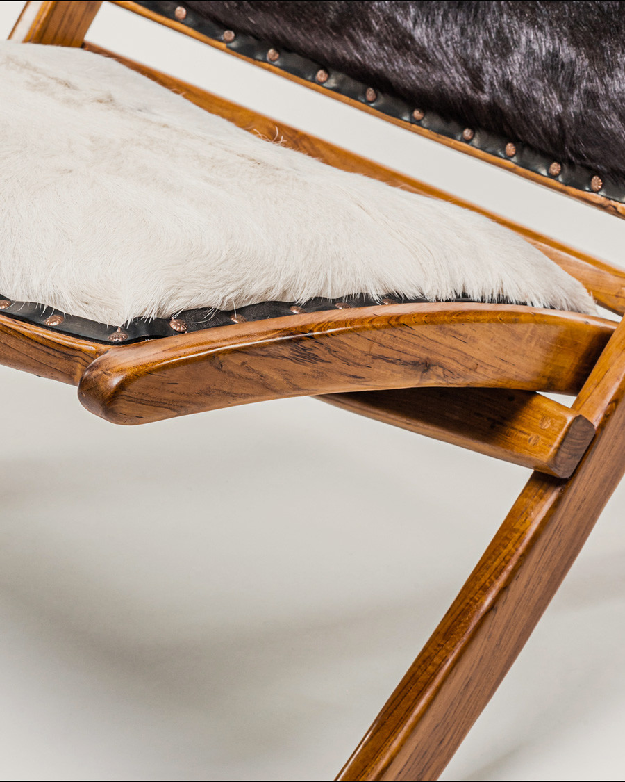 Leela - Fauteuil en teck massif et peau de chèvre