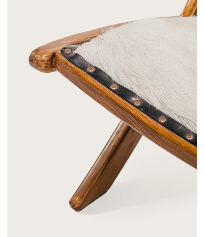 Leela - Fauteuil en teck massif et peau de chèvre