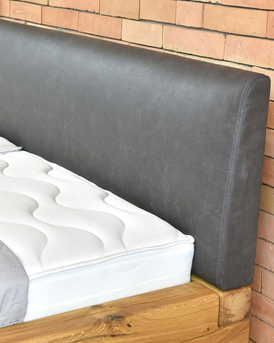 Bakara - Lit poutre en bois massif d'épicéa et métal noir