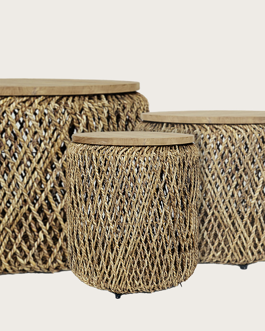 Yuda - Lot de trois tables en bois de teck massif et tissage banane avec rangements