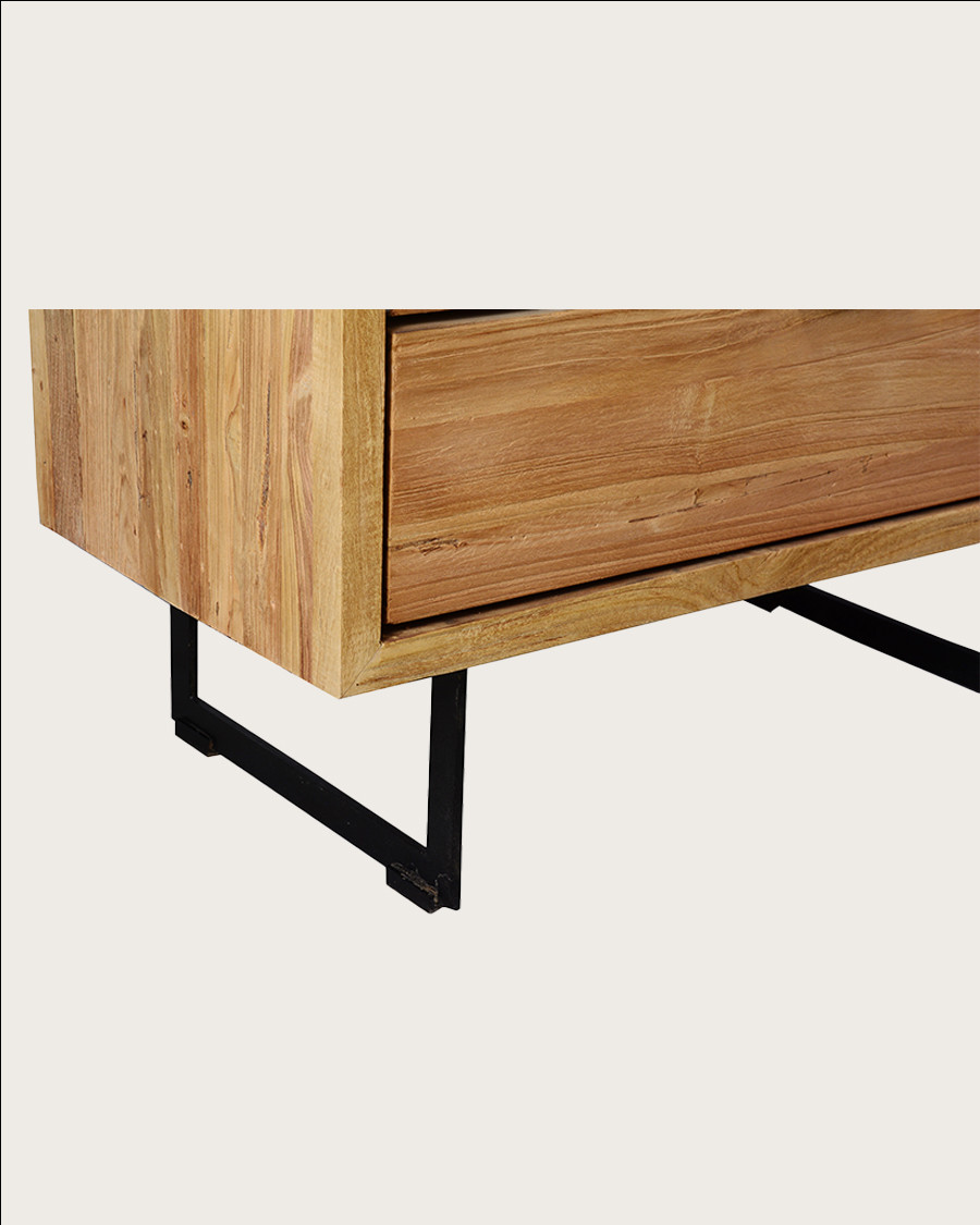 Lara- Armoire en bois massif de teck recyclé