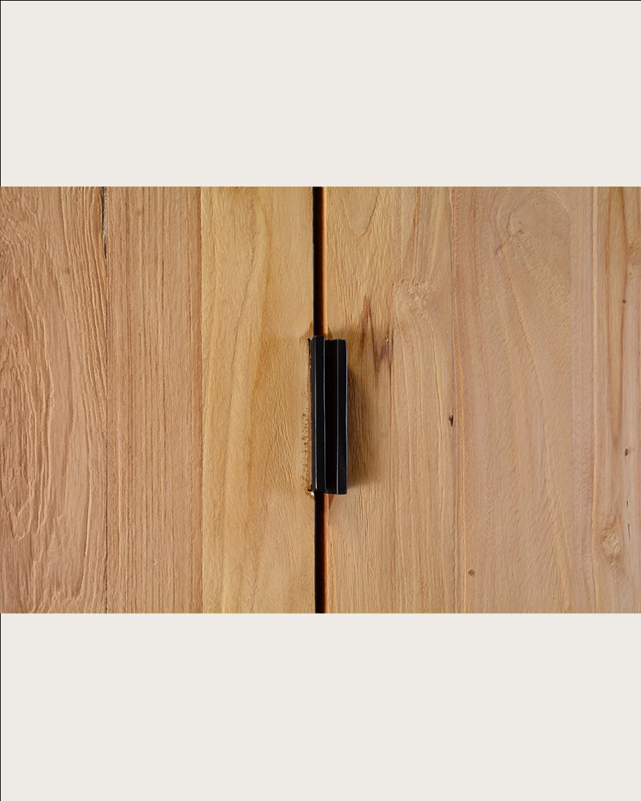 Lara- Armoire en bois massif de teck recyclé