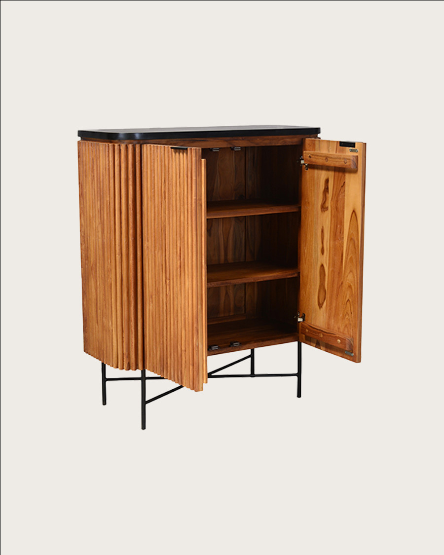 Haussman - Buffet 2 portes en teck recyclé et plateau laqué noir