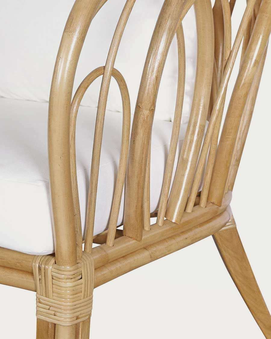 Aurora- Fauteuil de jardin en rotin avec coussin blanc