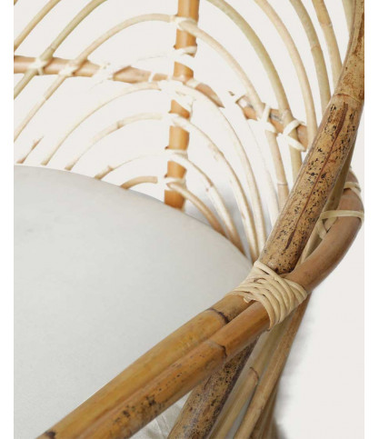 Gaia - Fauteuil en rotin tressé et coussin Blanc