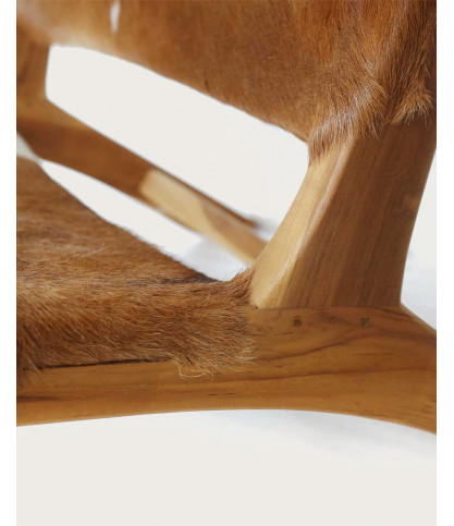 Alma -  Fauteuil en teck et peau de chèvre