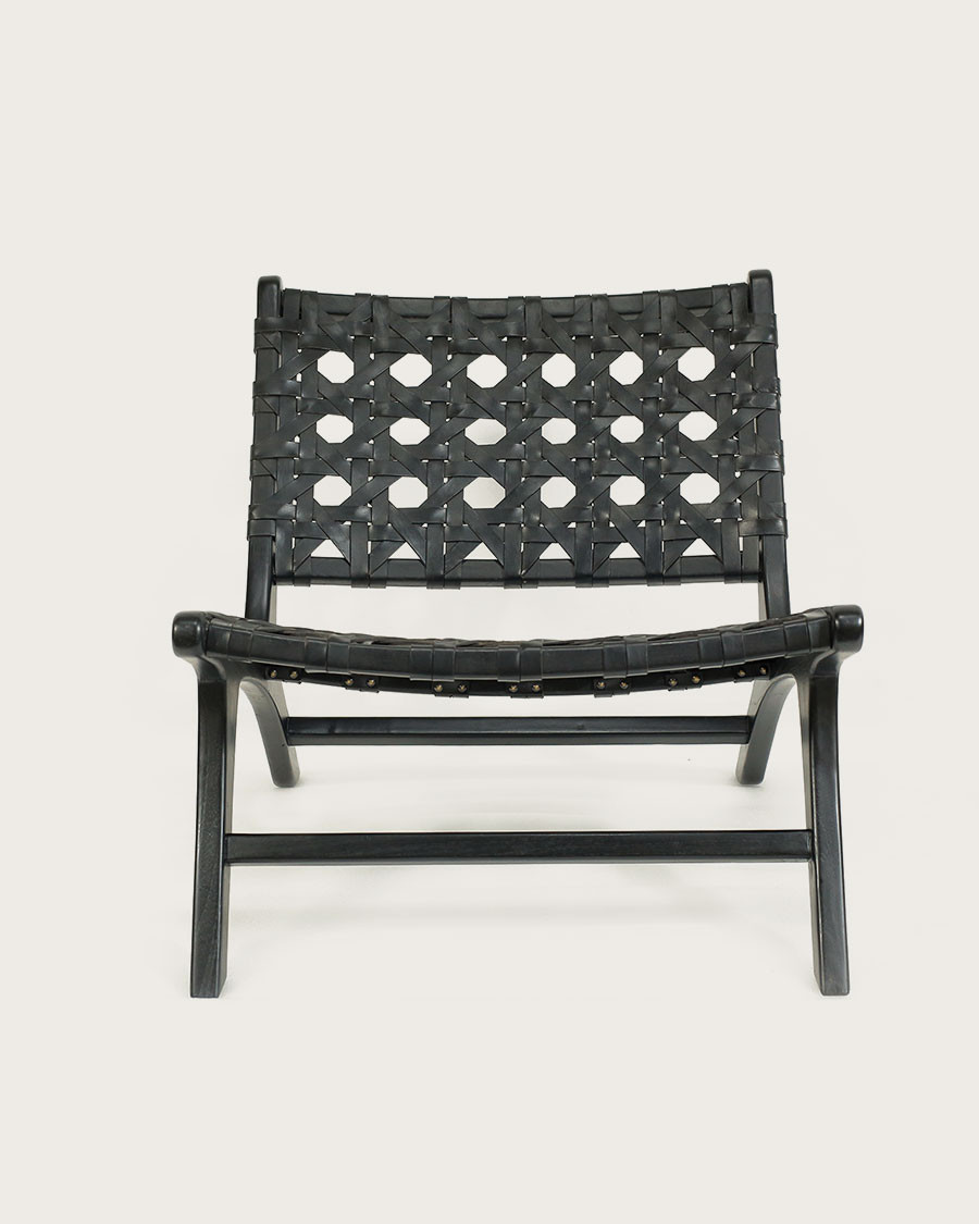 Zanzibar - Fauteuil lounge en teck et cuir noir